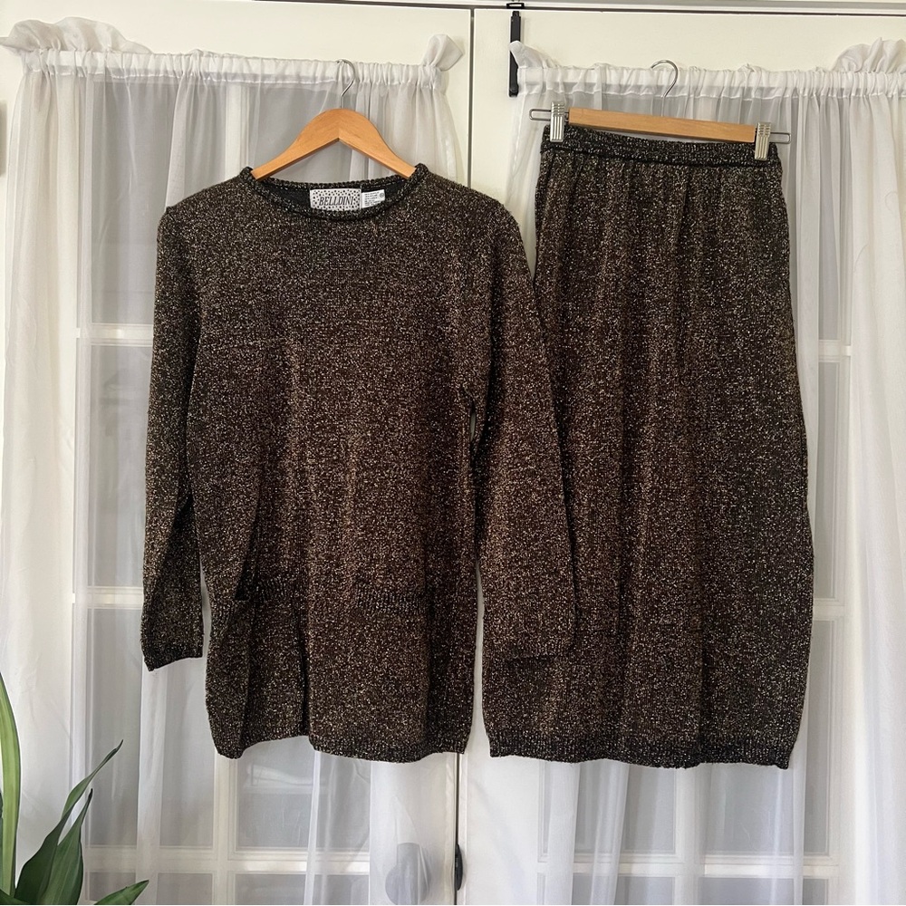 Vintage Belldini Women's Black & Gold Sweater Set Sz S/M